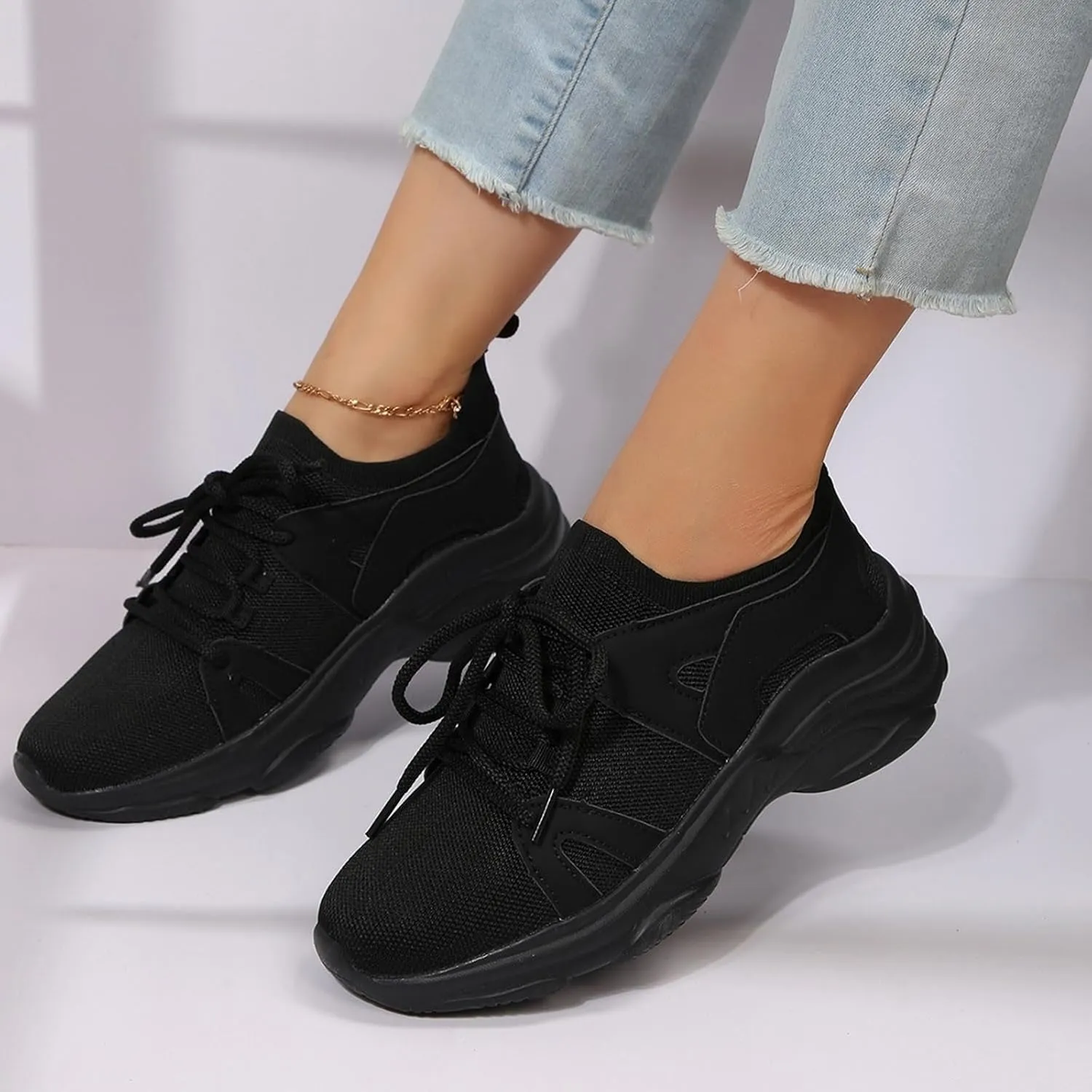 Womens Walking Shoes Slip on Dressy Knitted Non Slip Running Shoes Wide Width Breathable Mesh Sports Workout Tennis Shoes Ladies 2024 Fashion Sneakers